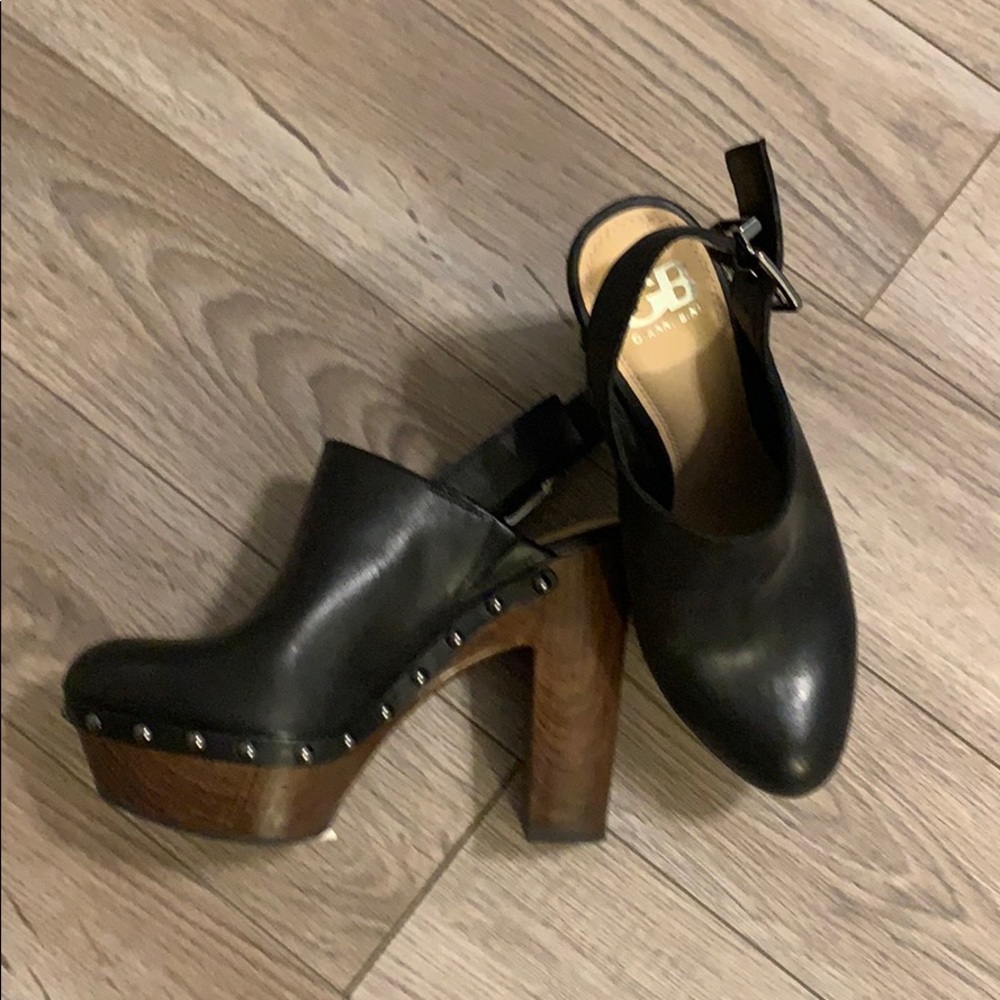 Gianni Binni black clogs